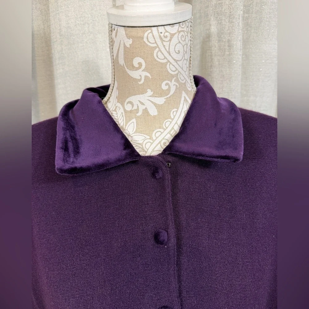Fashion Bug Purple Velvet Collar Button Front Sweater Size 22/24 Vintage Knit - Picture 5 of 5